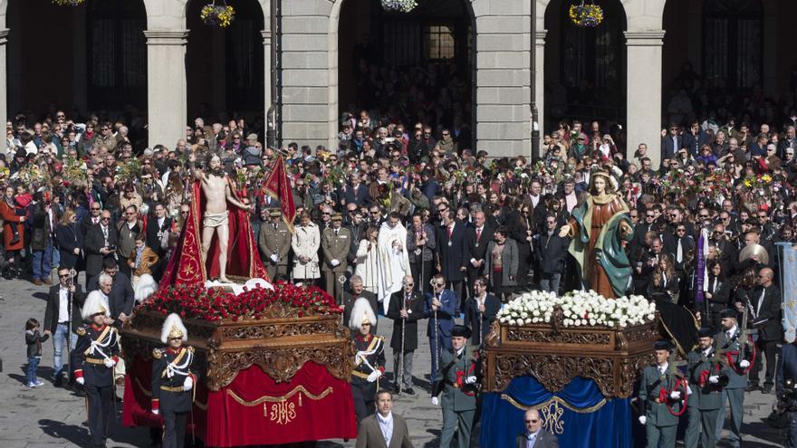 La Resurrección mantiene su itinerario procesional