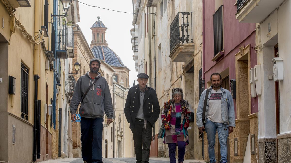 Los integrantes del partido político Serranía es futuro. Carlo Nero, Joost Gerritsen, Heidi Herbrich y LLuis Súller.