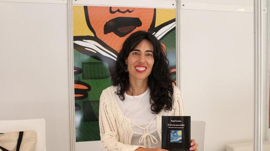 Raquel Lanseros: &quot;Extremadura es un lugar donde se aprecian los libros&quot;