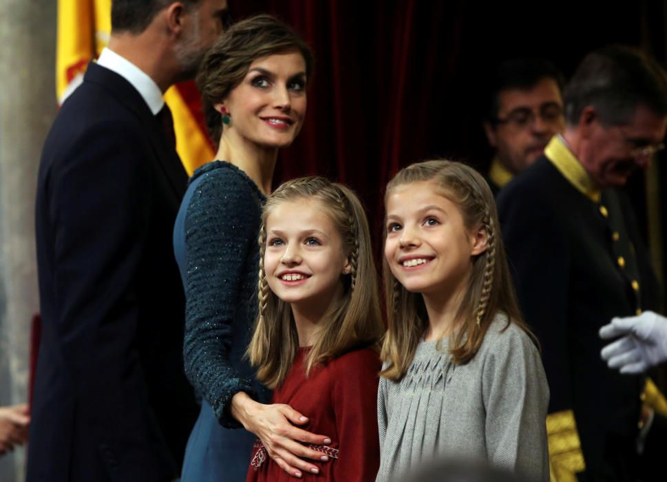 Leonor y Sofía, protagonistas en el Congreso