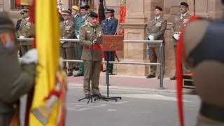 Linares acoge una jura de bandera para personal civil organizada por la Brigada Guzmán el Bueno X