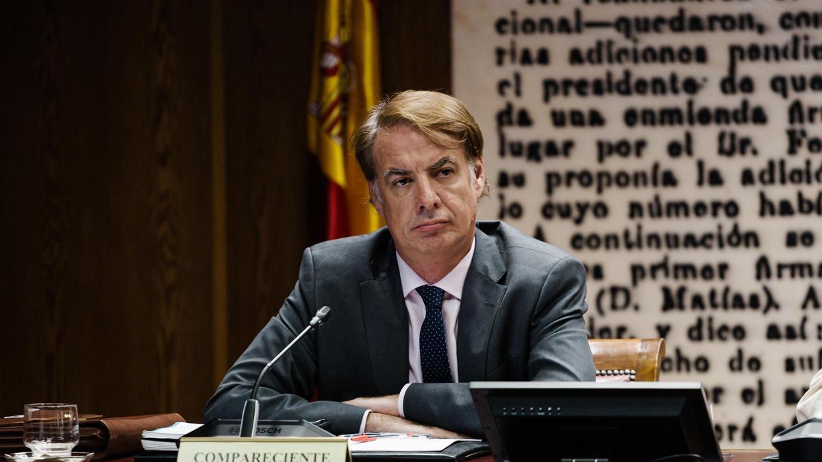 El juez deja en libertad a Leire Díez, al expresidente de la SEPI y al ‘socio’ de Santos Cerdán