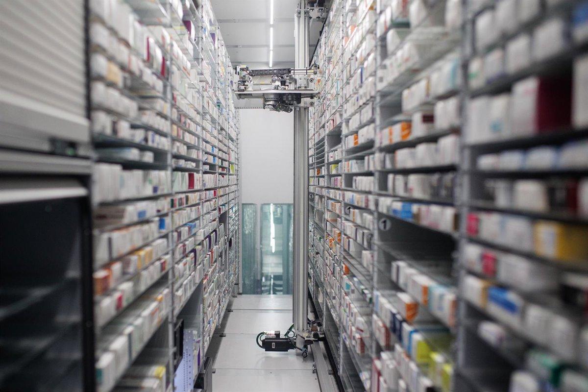 Imagen de archivo de un autodispensador de medicamentos.