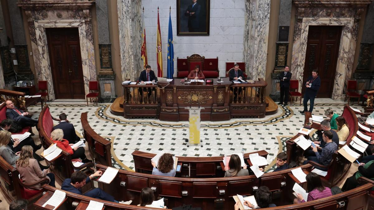 El pleno del ayuntamiento de València