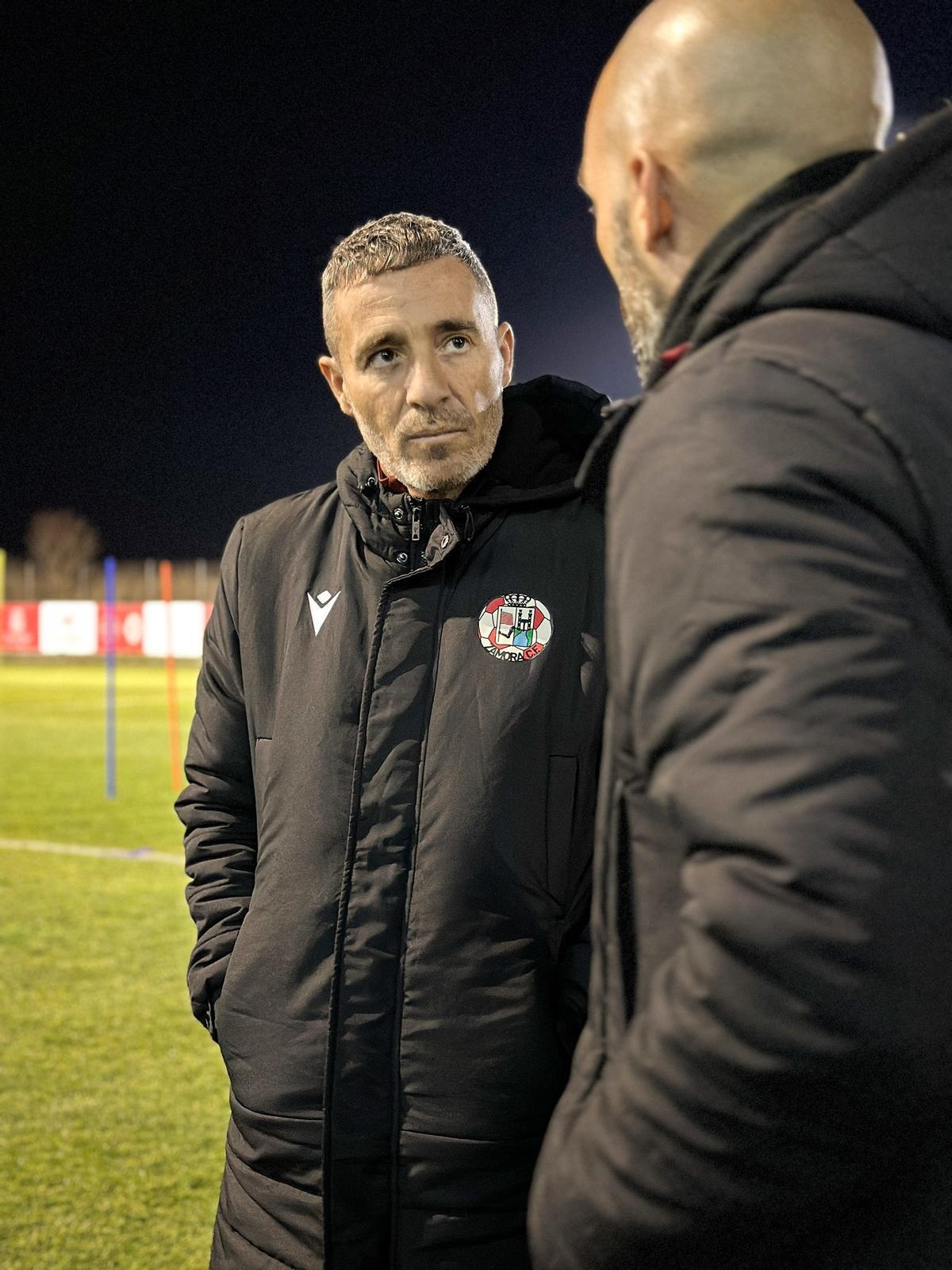 Óscar Cano, entrenador del Zamora
