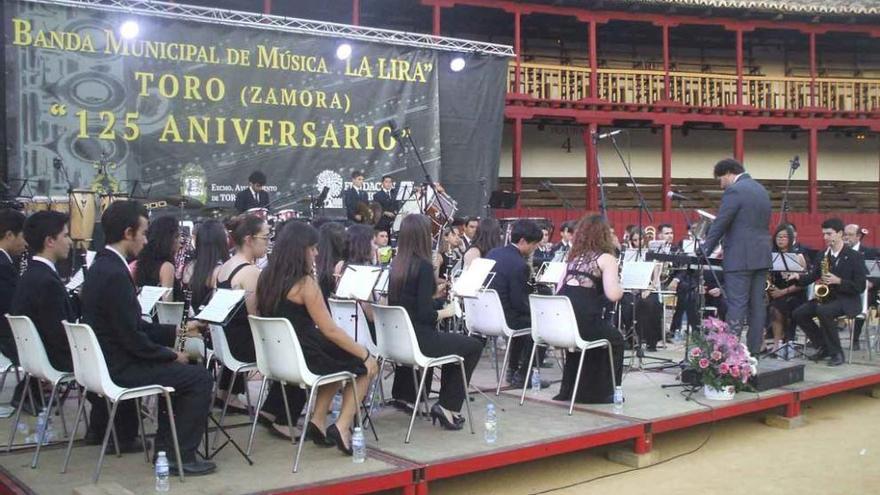 La Banda de Música de Zamora ofrece un concierto por el 125 aniversario de La Lira