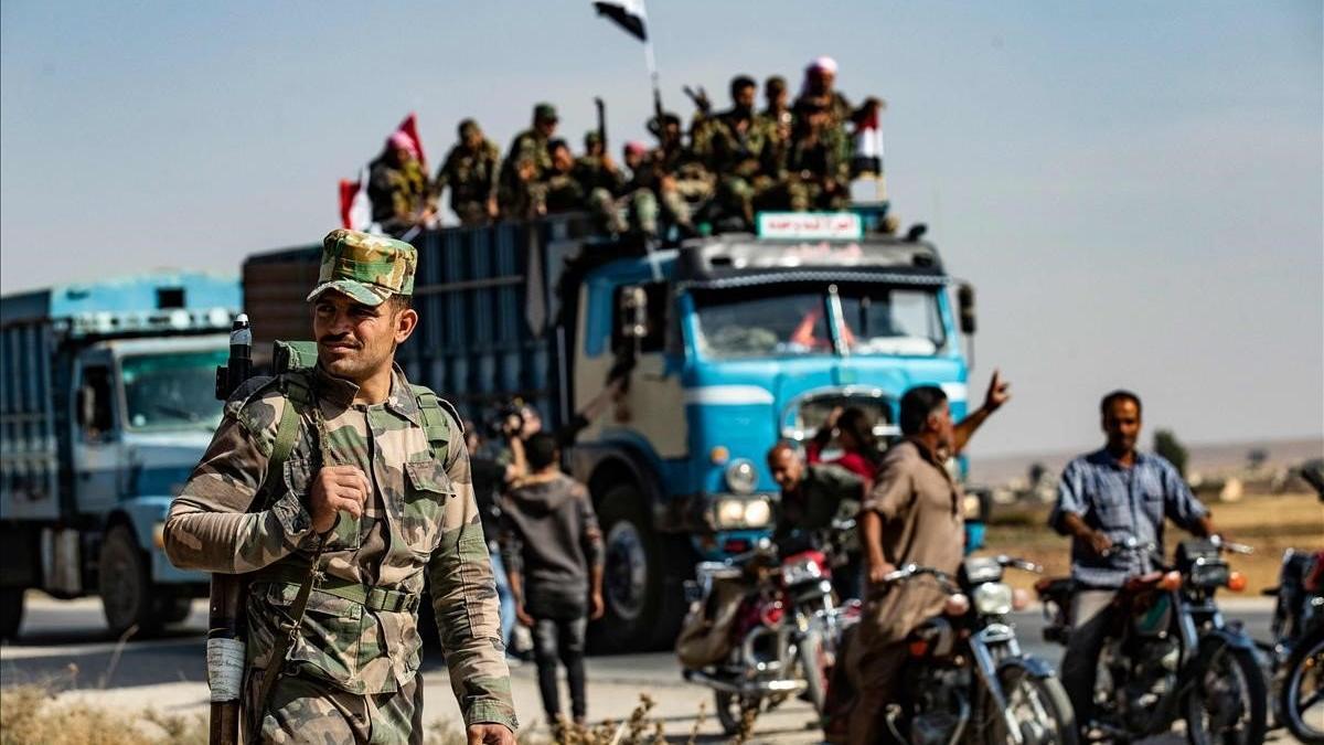 Fuerzas sirias llegan a la ciudad de Tal Tamr.