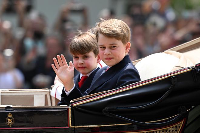 El príncipe Louis y el príncipe George
