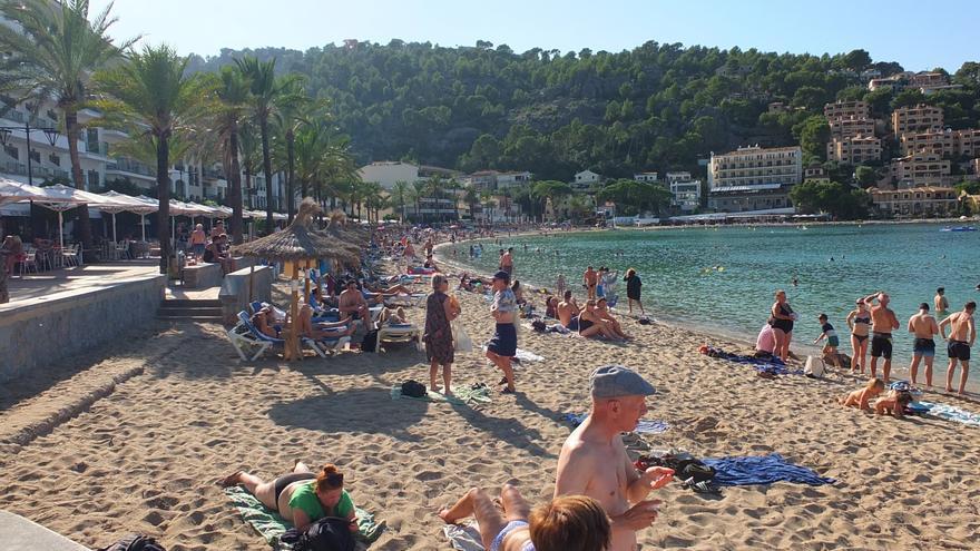 Fotos | Así lucen las playas del Port de Sóller en pleno octubre