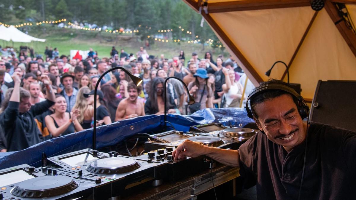 DJ Nobu a l'escenari del Paral·lel Festival l'any passat