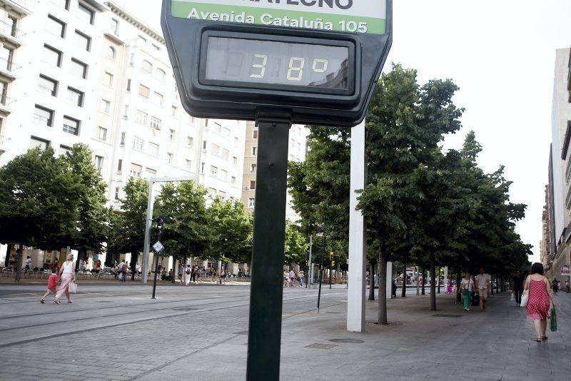 El calor ahoga Zaragoza