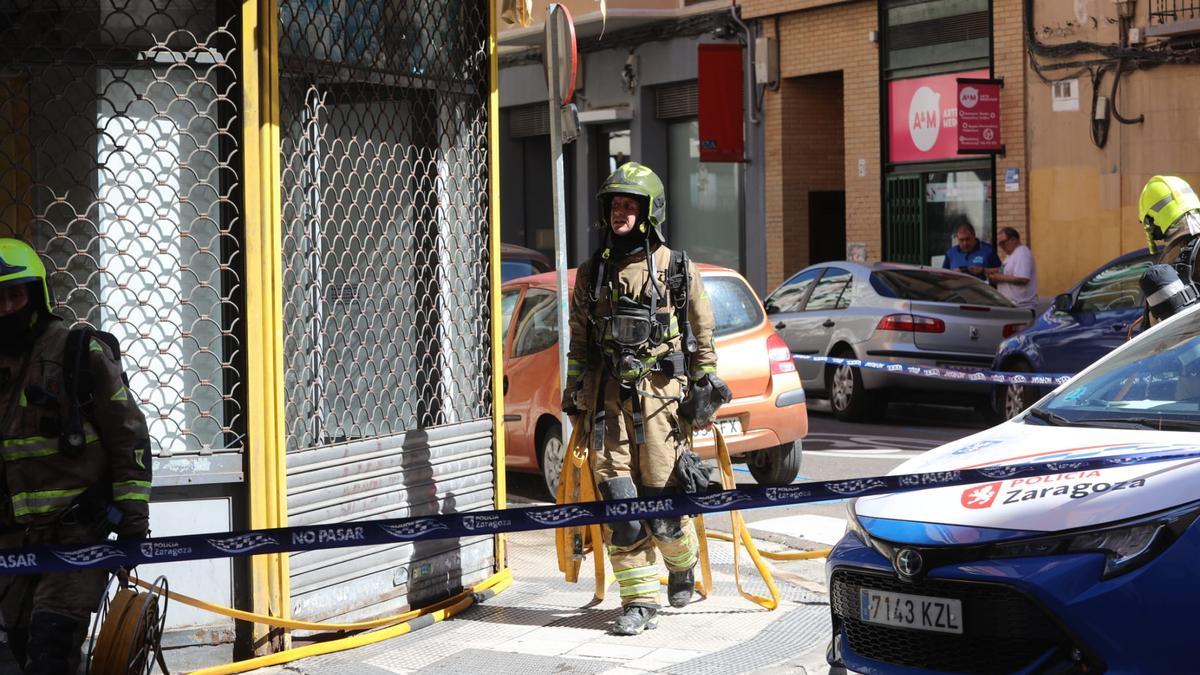 Incendio en la calle Cortes de Aragón de Zaragoza