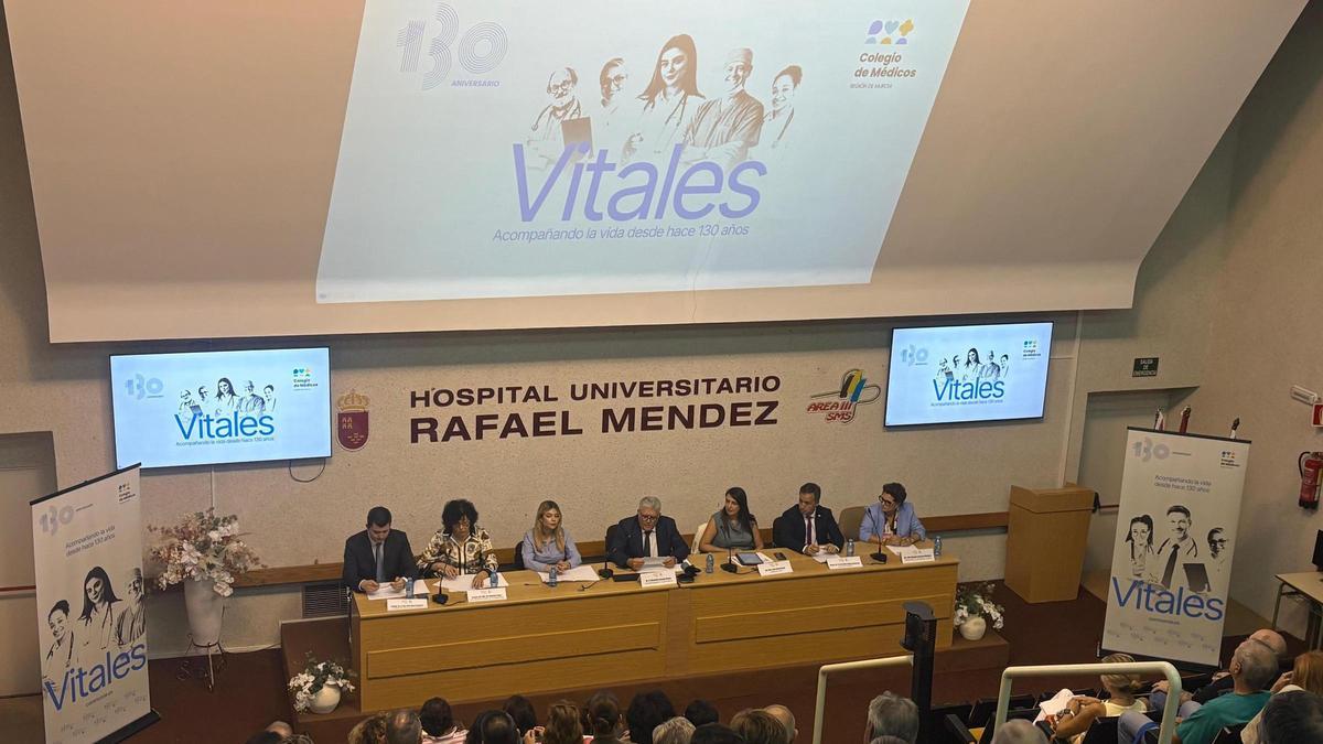 La jornada tuvo lugar en el salón de actos del hospital Rafael Méndez de Lorca.