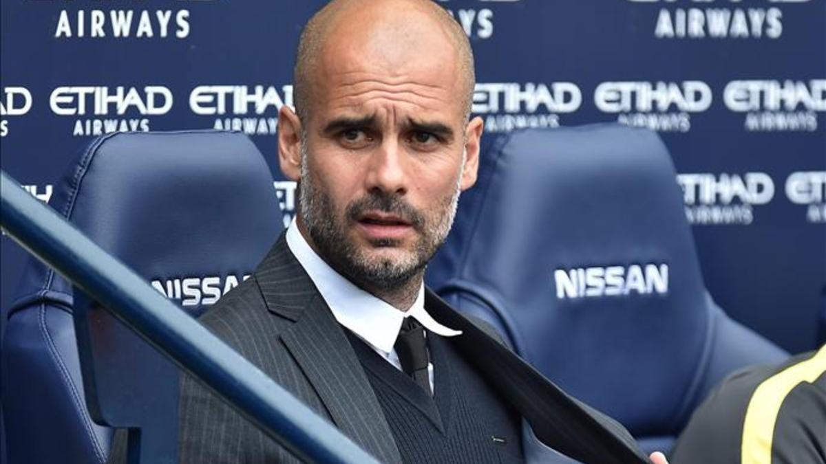 Guardiola dice que no ha tenido tiempo de ver al Manchester United en acción