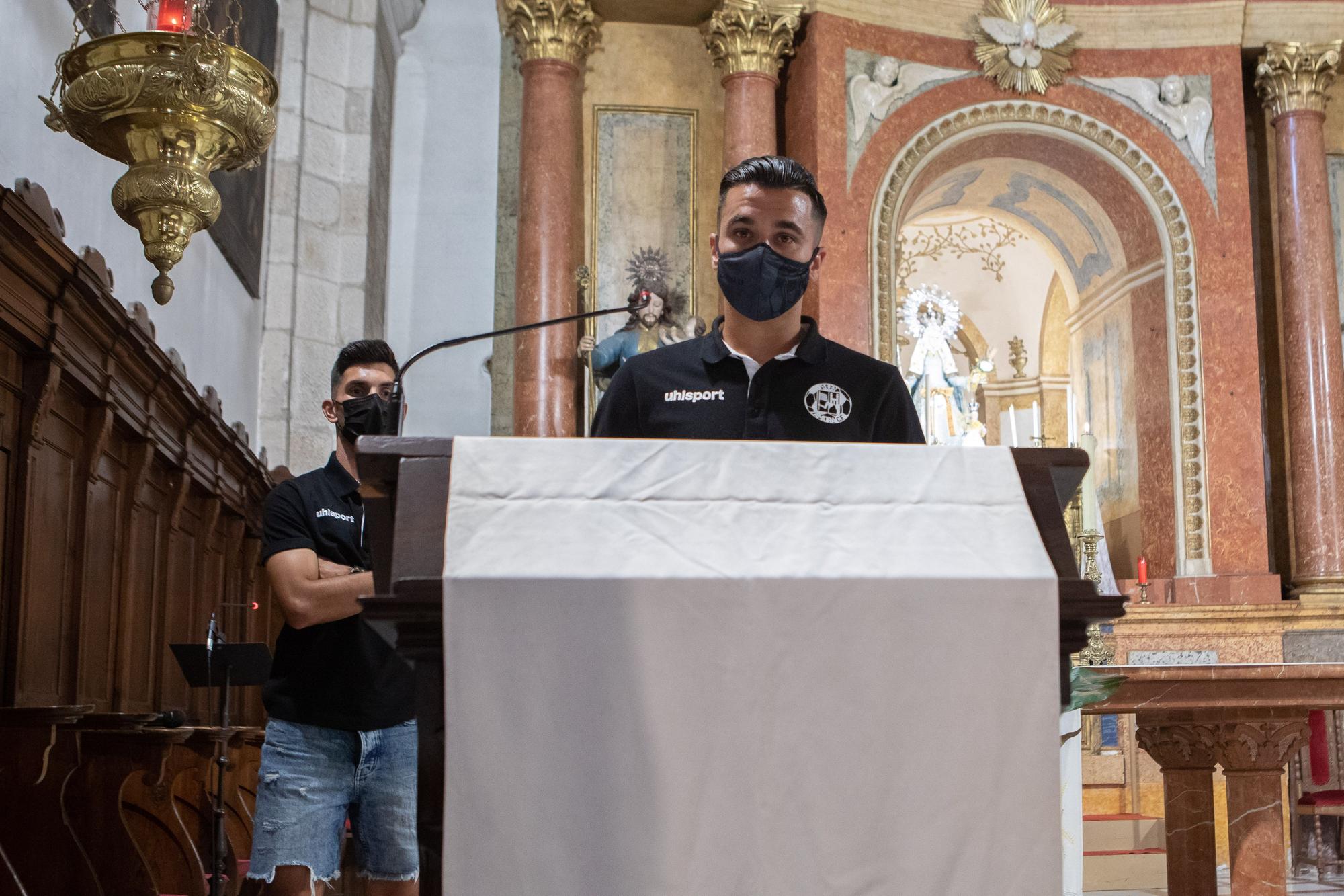 GALERÍA | Ofrenda del Zamora CF a la Virgen de la Concha