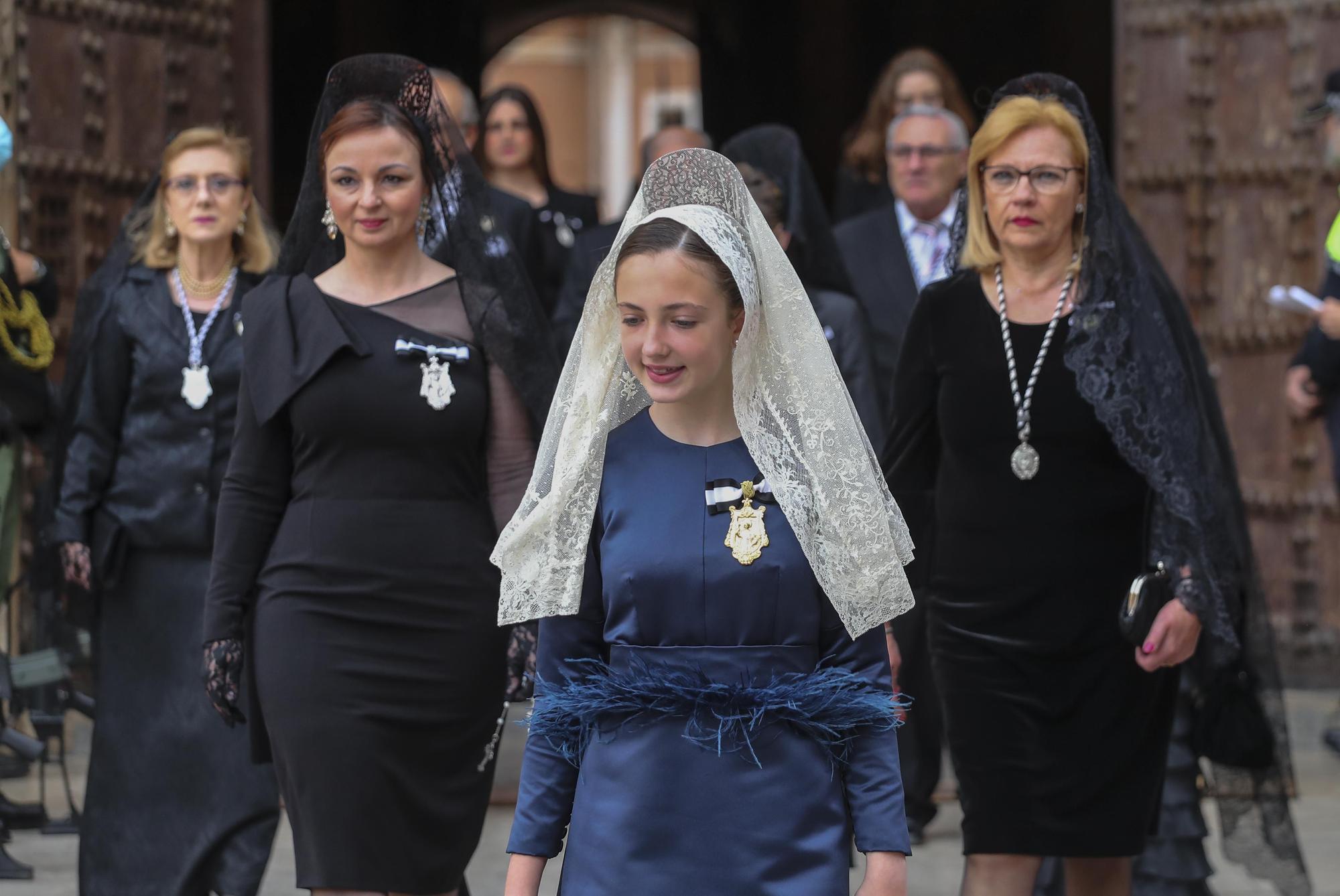 La Geperudeta recorre València en la procesión general