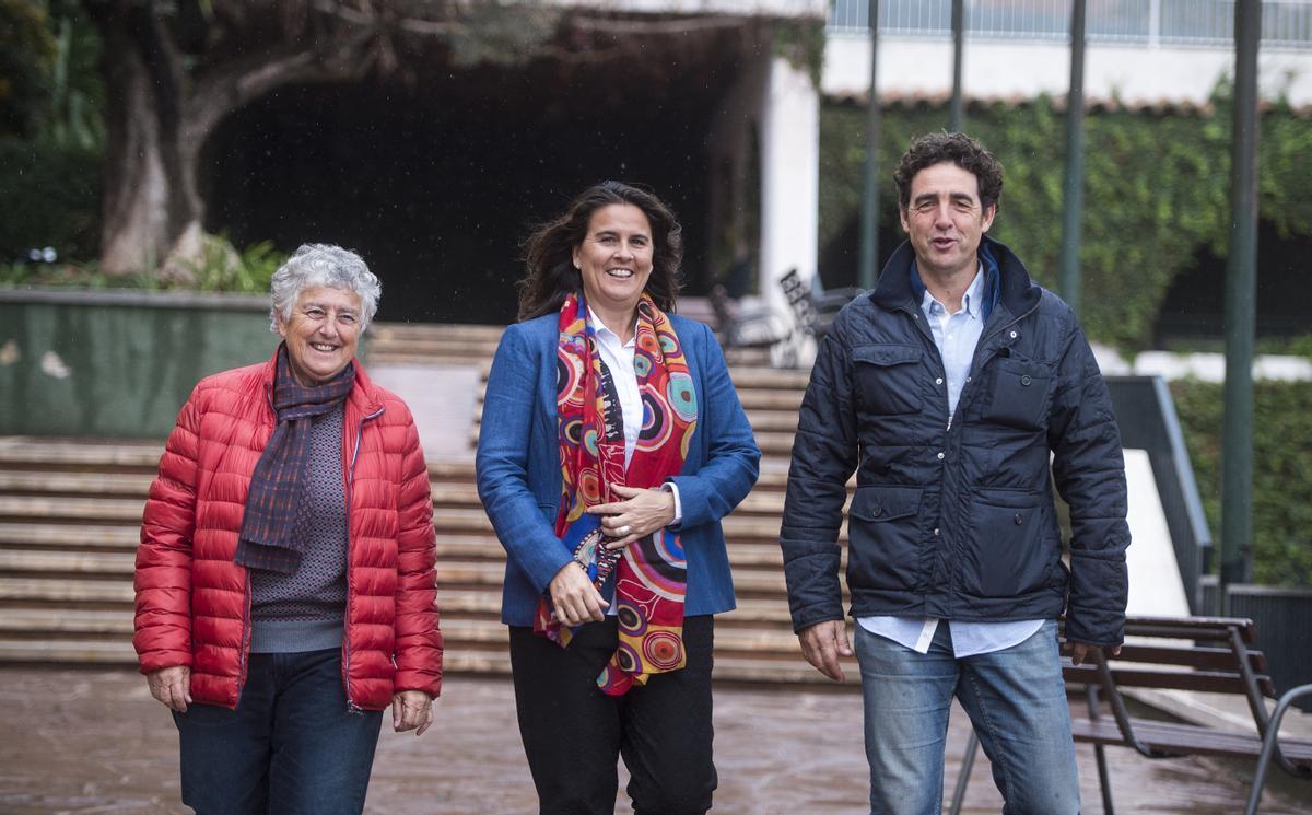 Tomás Carbonell, vicepresidente segundo de la RFET, junto a Conchita Martínez, en una imagen de archivo. 