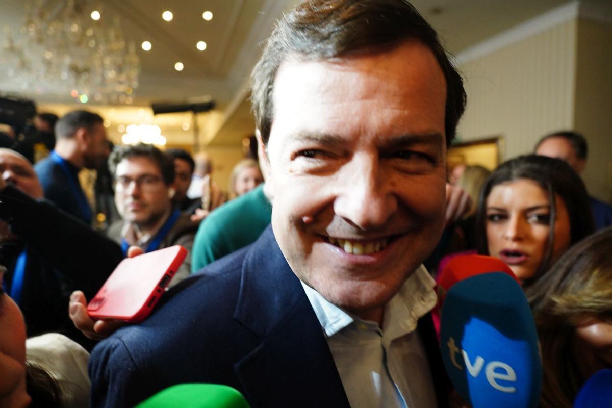 Mañueco, tras ganar las elecciones en Castilla y León.