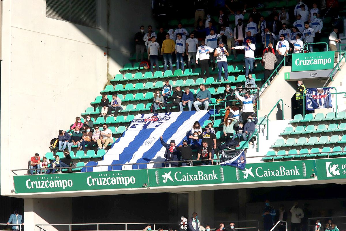 Córdoba CF - Vélez CF: Las imágenes de la afición en el Arcángel