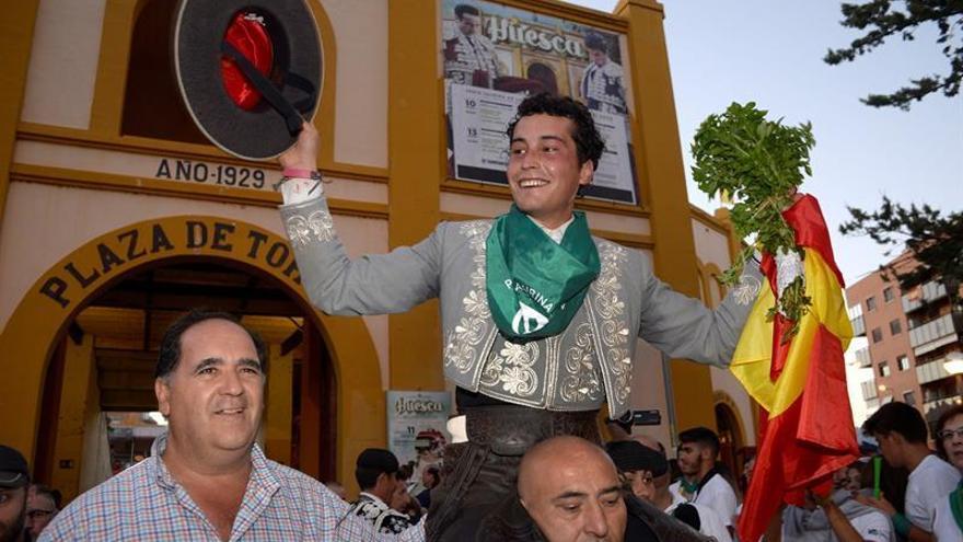 El rejoneador local Pérez Langa, última Puerta Grande de la feria de Huesca