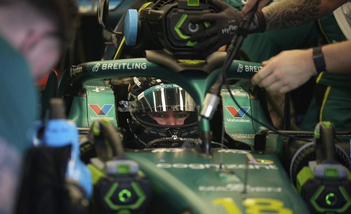 Stroll, ayer en el monoplaza de Aston Martin. | AP