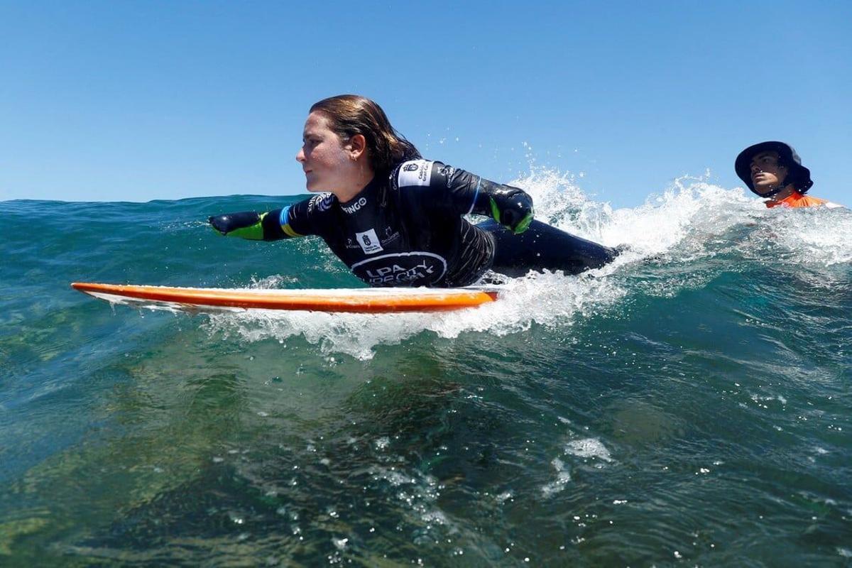 Sarah Almagro. Campeona de surf adaptado de España y Europa