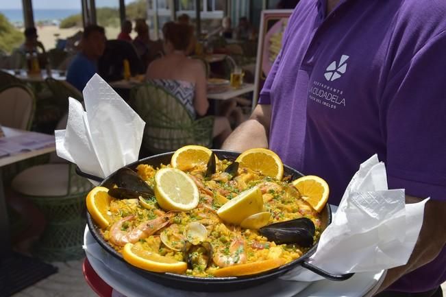 Reportaje turistas en los restaurantes del sur