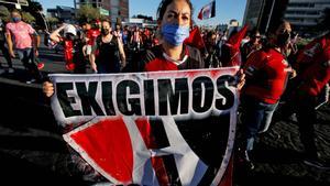 Hinchas del Querétaro exigen justicia