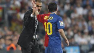 Real Madrid 2-6 FC Barcelona (02-05-2009): La primera visita de Pep Guardiola como técnico al Bernabéu acabó en recital. Seis goles y, sobre todo, la sensación de superioridad aplastante ante el eterno rival. Era en partido de Liga.