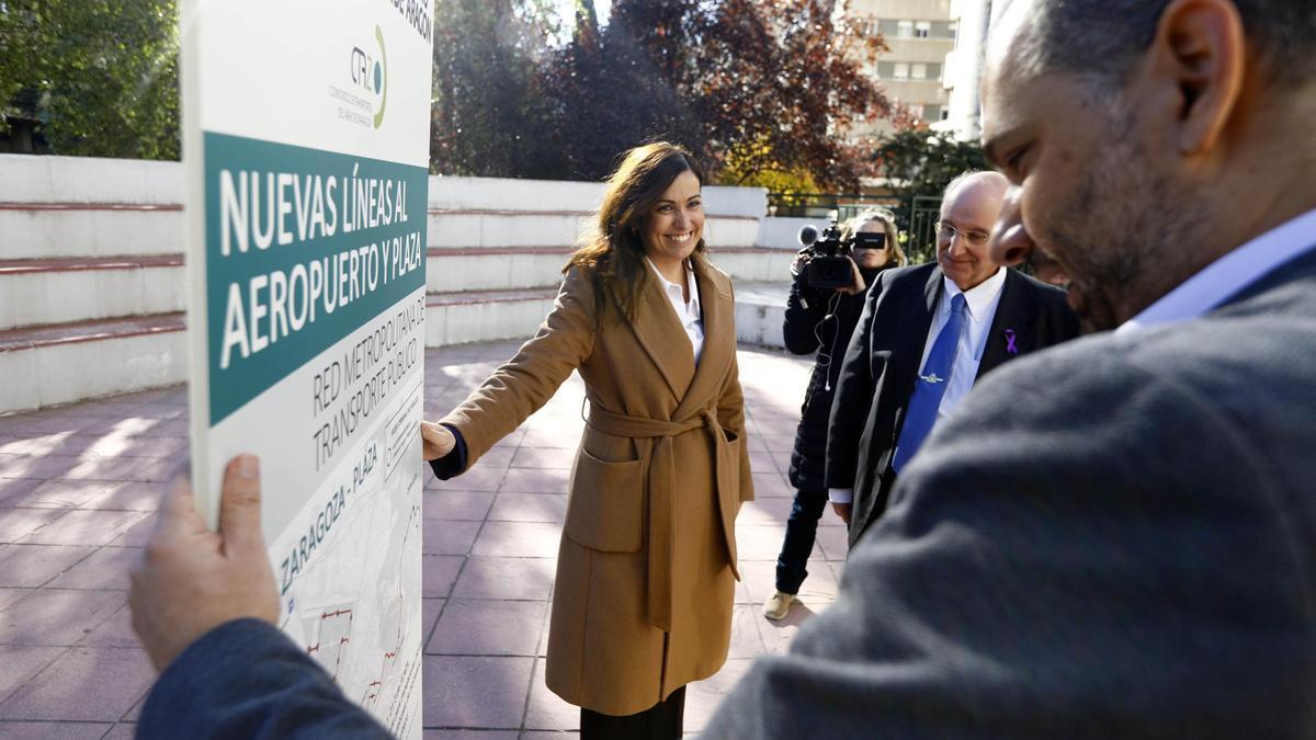 La concejala de Movilidad, Tatiana Gaudes, durante la presentación de las nuevas líneas de bus el pasado noviembre.