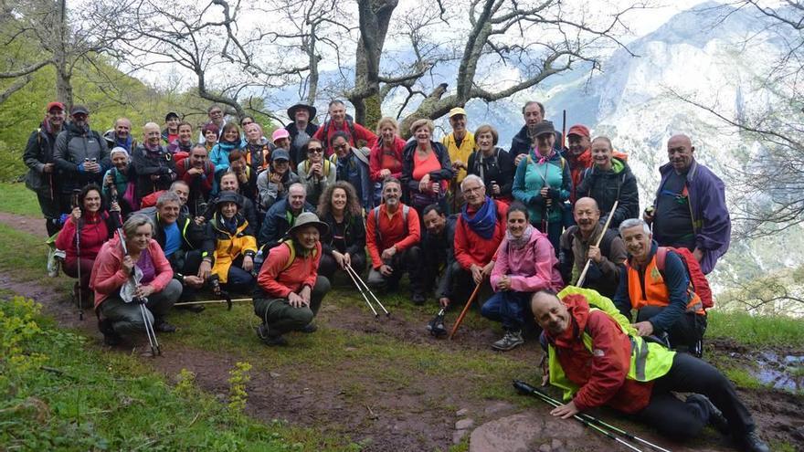 Amigos del Camino de Siero, Noreña y Sariego, de ruta por Liébana