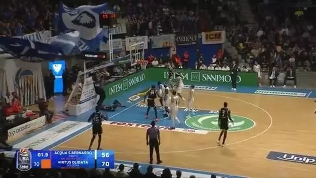 Así juega Oumar Ballo, pívot fichado por el Valencia Basket