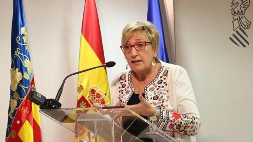 La consellera de Sanidad, Ana Barceló, ayer.