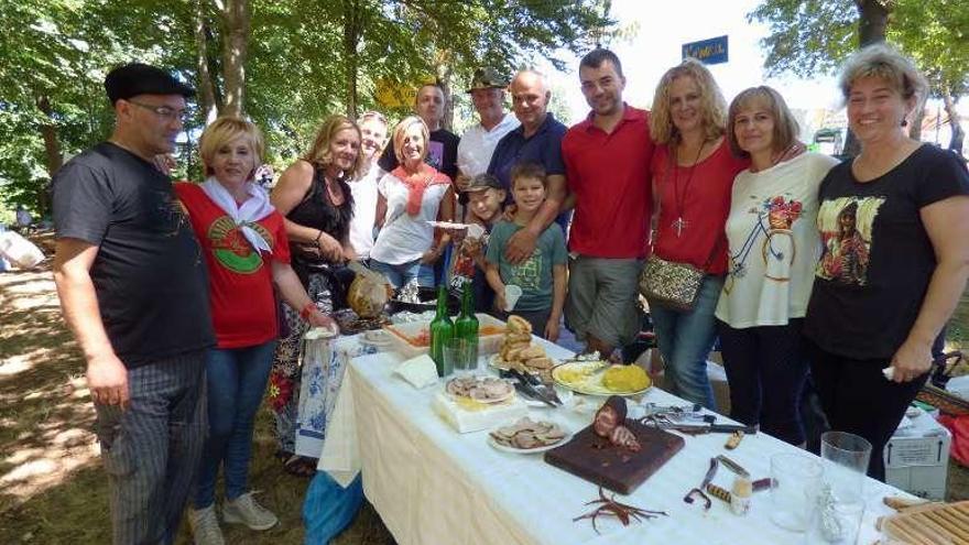 San Roque sabe a gloria en Tineo