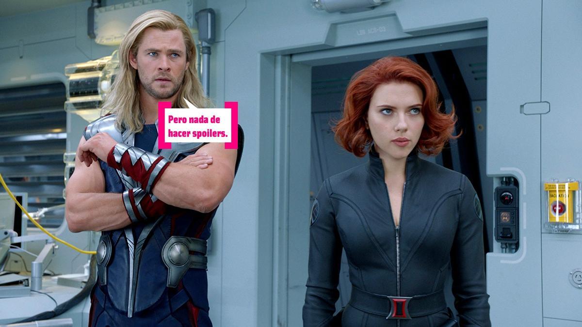 Chris Hemsworth y Scarlett Johansson en 'Los Vengadores'