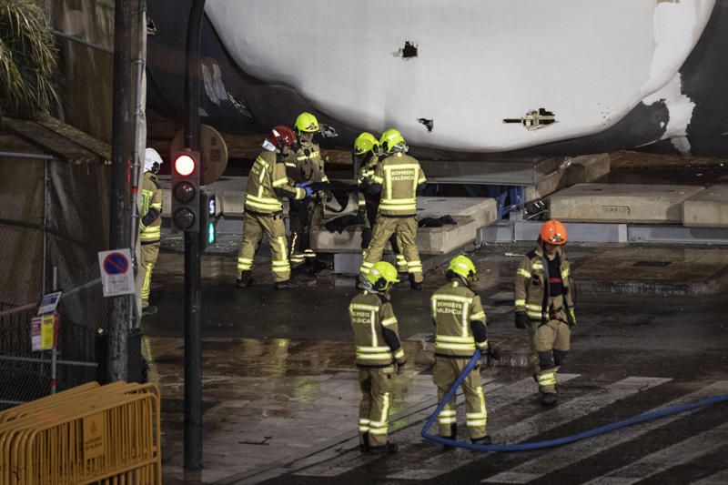 Así ha sido la cremà de la falla municipal