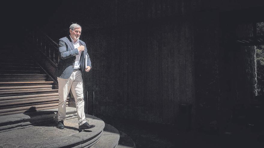 Clavijo valora el acuerdo sobre el reparto de los menores migrantes