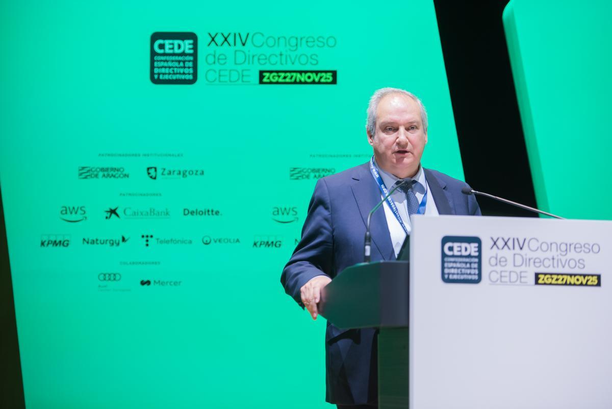El ministro de Industria y Turismo, Jordi Hereu, durante su intervencón en el Congreso de Directivos CEDE que se celebra en Zaragoza.