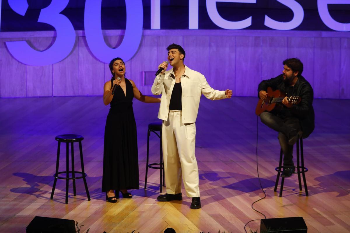 En imágenes | Gran ambiente en el 30 aniversario de la gala Aragoneses del Año 2024