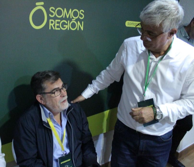 Noche electoral en la sede de Somos Región