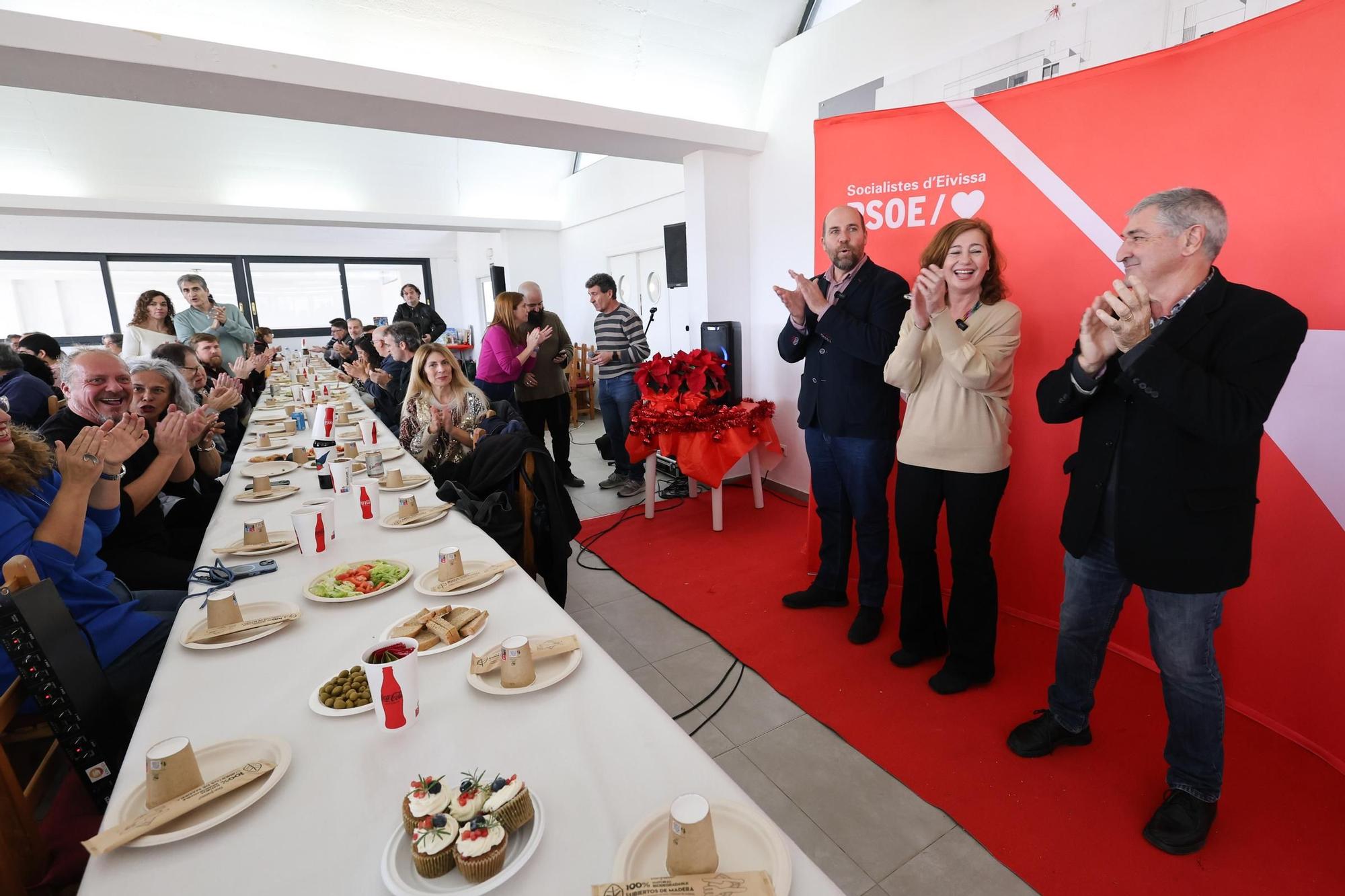 Vicent Roselló, Francina Armengol y Pep Marí ‘Marge’, este sábado en la comida de Navidad del PSOE.