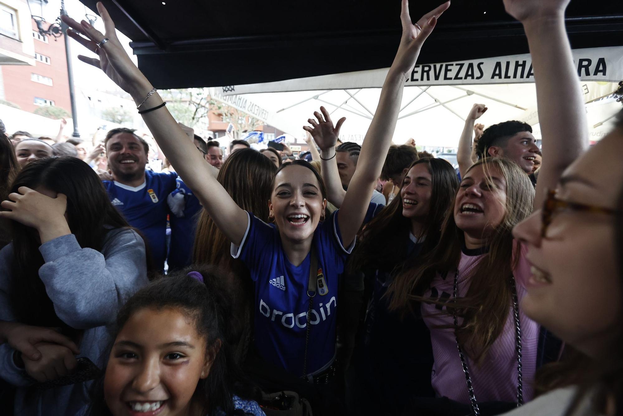 Así celebró las calles de Oviedo la victoria en casa ante el Espanyol
