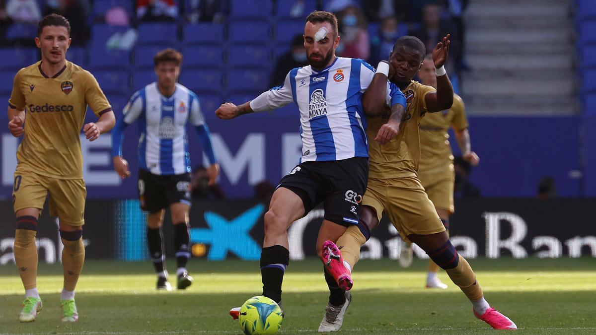 El 1x1 del Espanyol ante el Levante en el RCDE Stadium