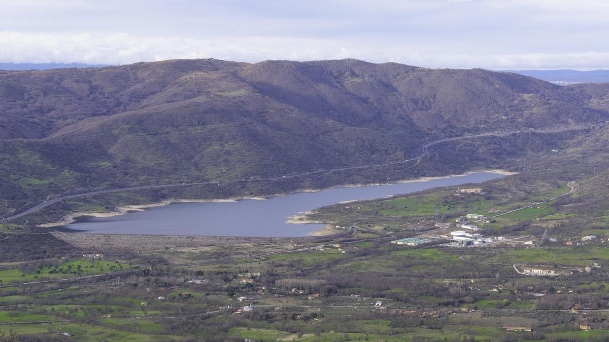 Embalse de Baños de Montemayor, que actualmente se encuentra al 63%