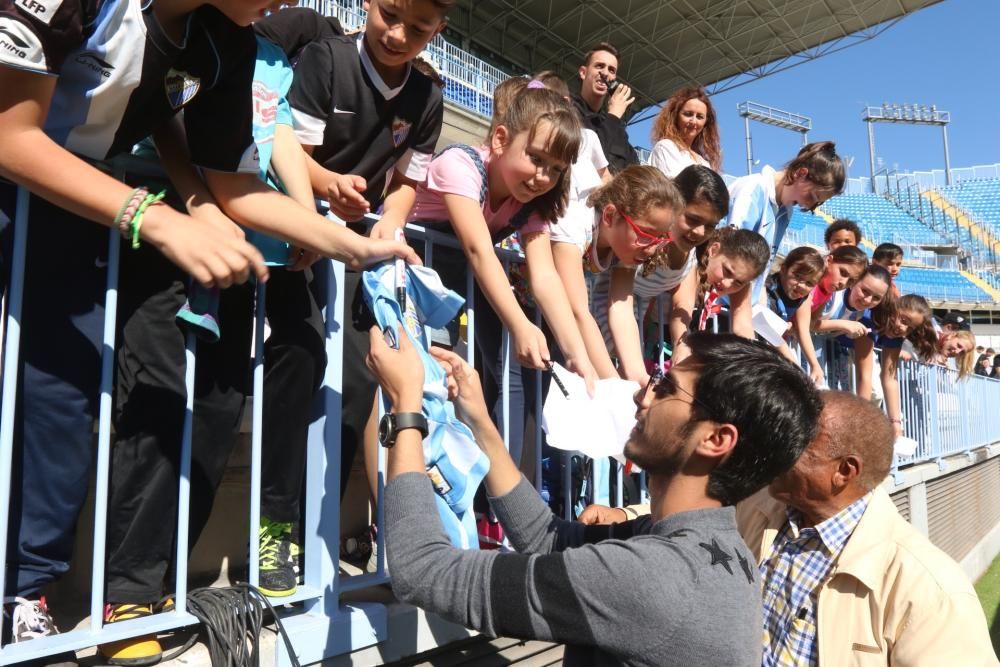 El equipo blanquiazul abre la grada de La Rosaleda a miles de niños de varios colegios de Málaga.