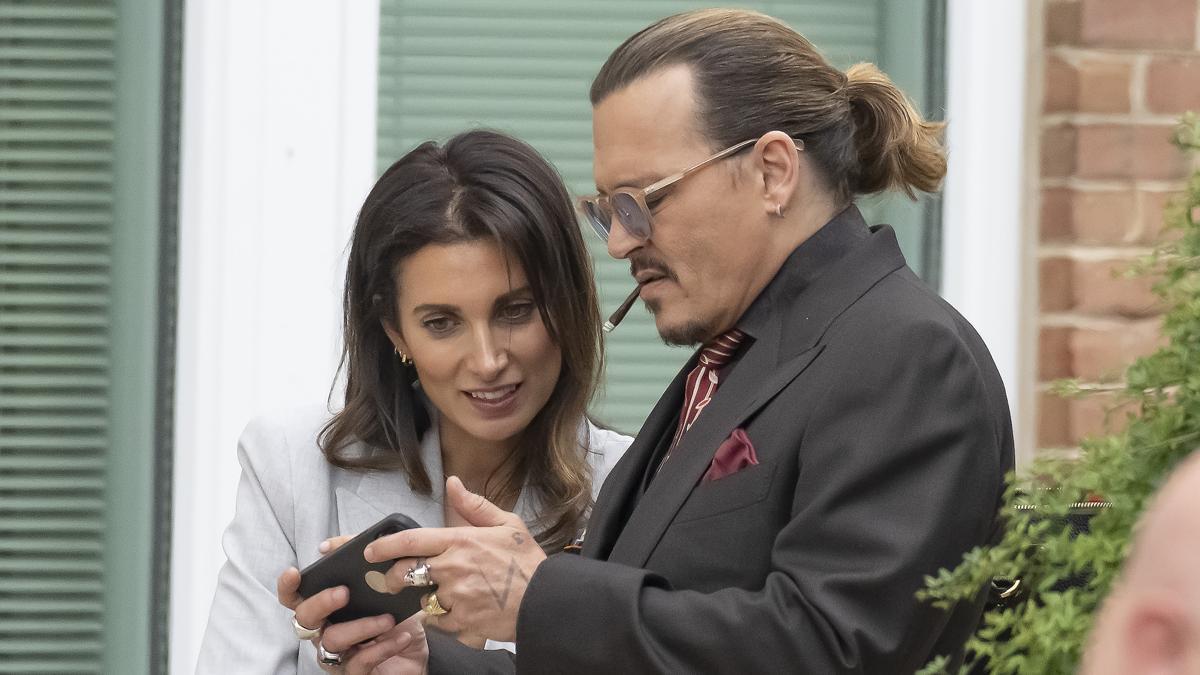 Johnny Depp y su abogada Joelle Rich, en mayo del 2022.