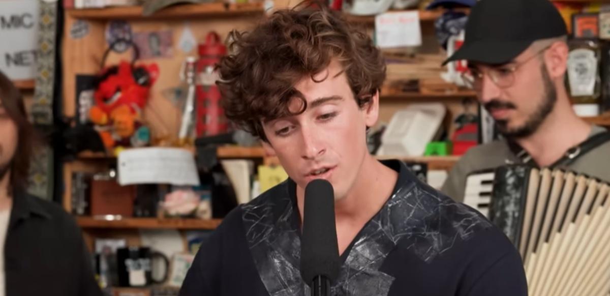 Guitarricadelafuente durante su 'Tiny Desk'.