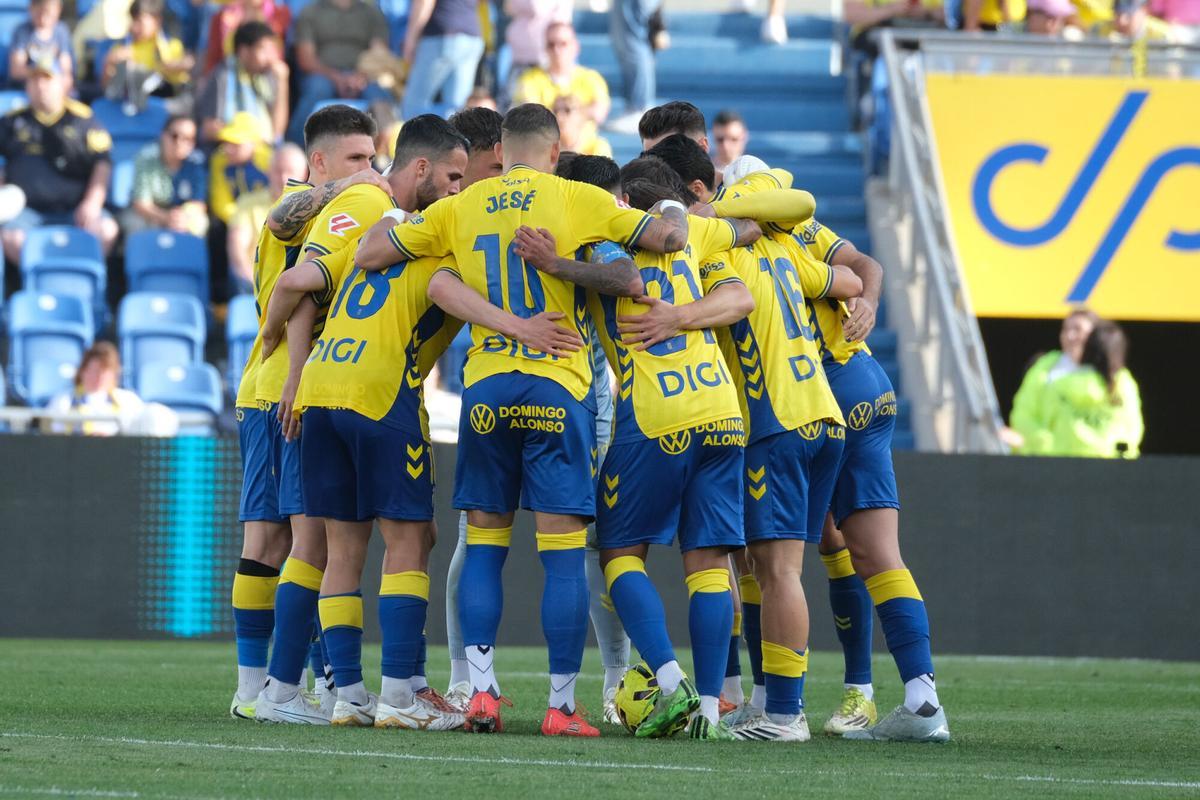 UD Las Palmas-Huesca | 05/04/2026  | 05/04/2026 | Fotógrafo: José Carlos Guerra