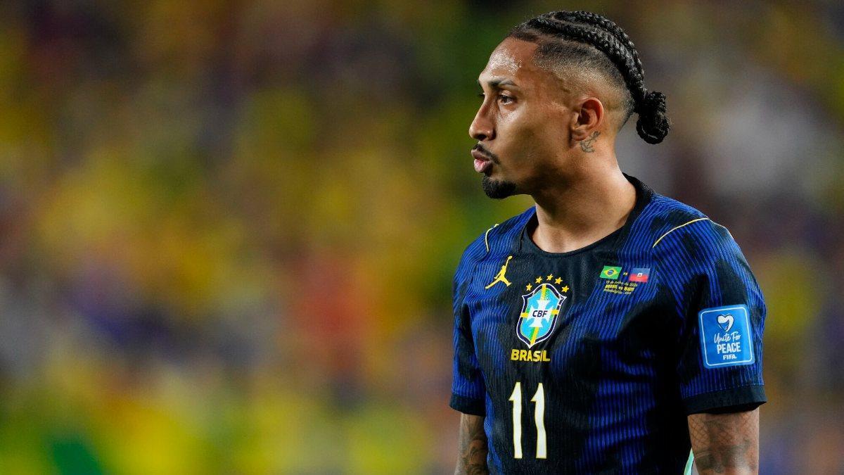 Raphinha cree que podrá volver a jugar con Brasil en el Mundial