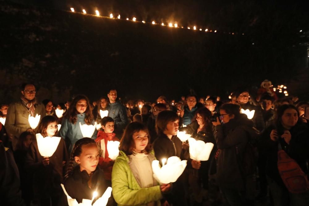 Lluminàries de Fires a càrrec de Taller de Magnèsia i Berros de la Cort